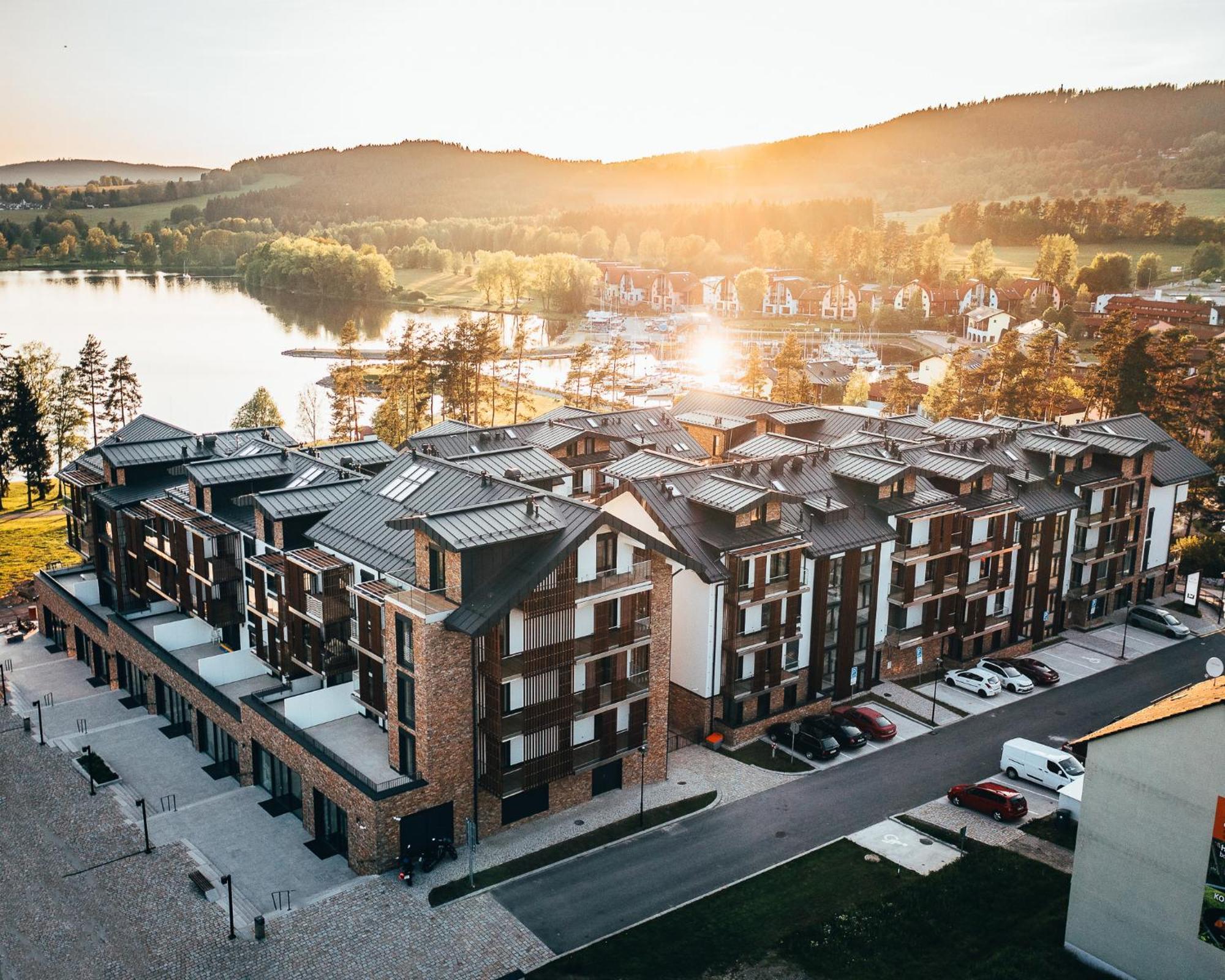 Molo Lipno Resort Luxusni Apartman 4Kk Cesky Krumlov Luaran gambar
