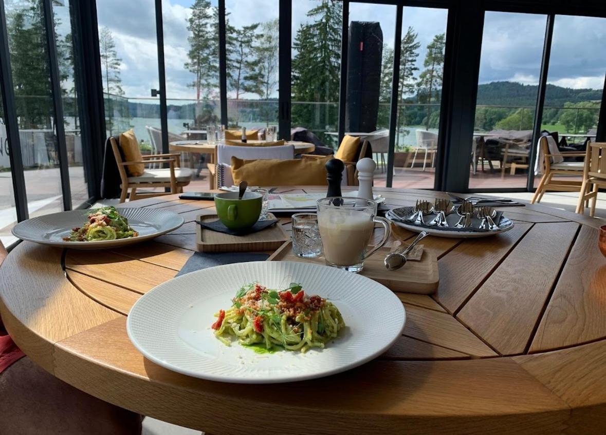 Molo Lipno Resort Luxusni Apartman 4Kk Cesky Krumlov Luaran gambar